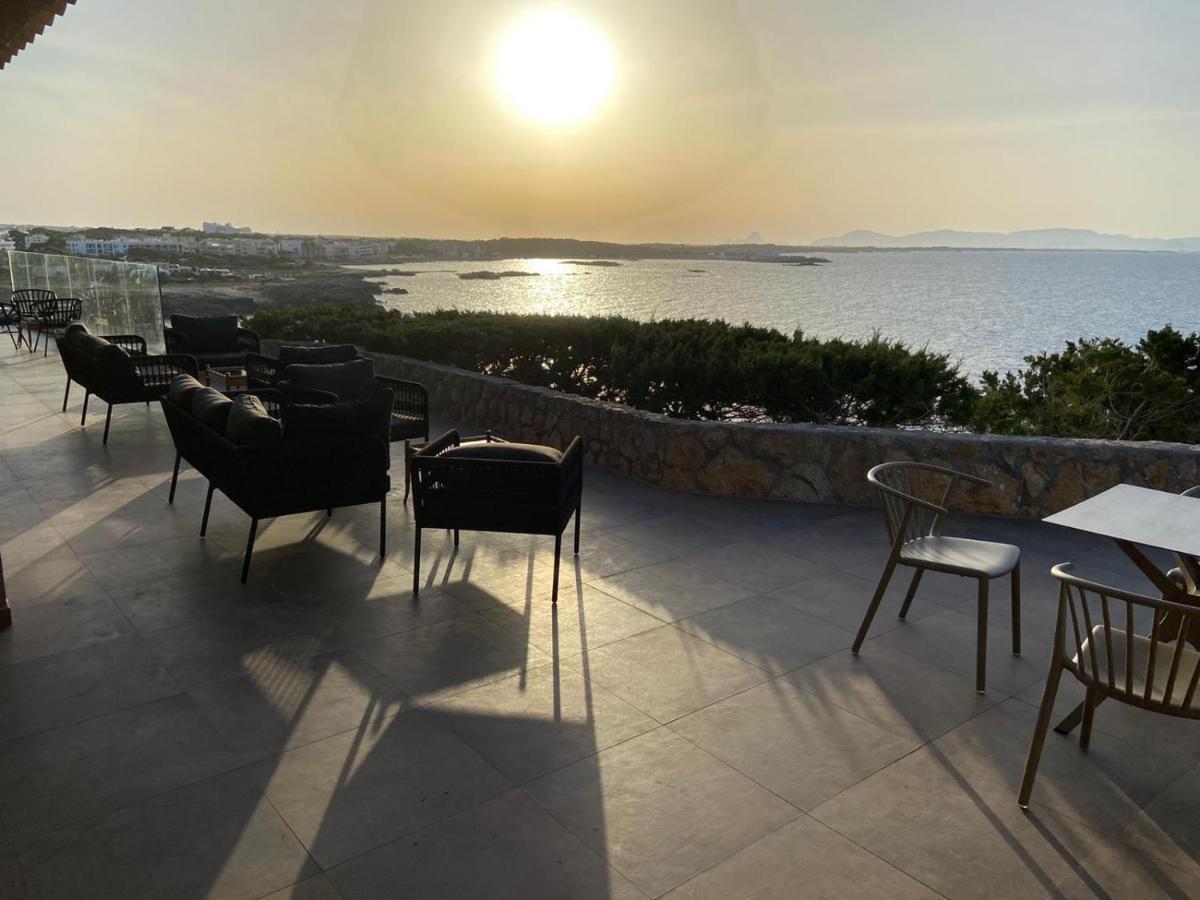 Hotel Club Sunway Punta Prima Es Pujols Esterno foto
