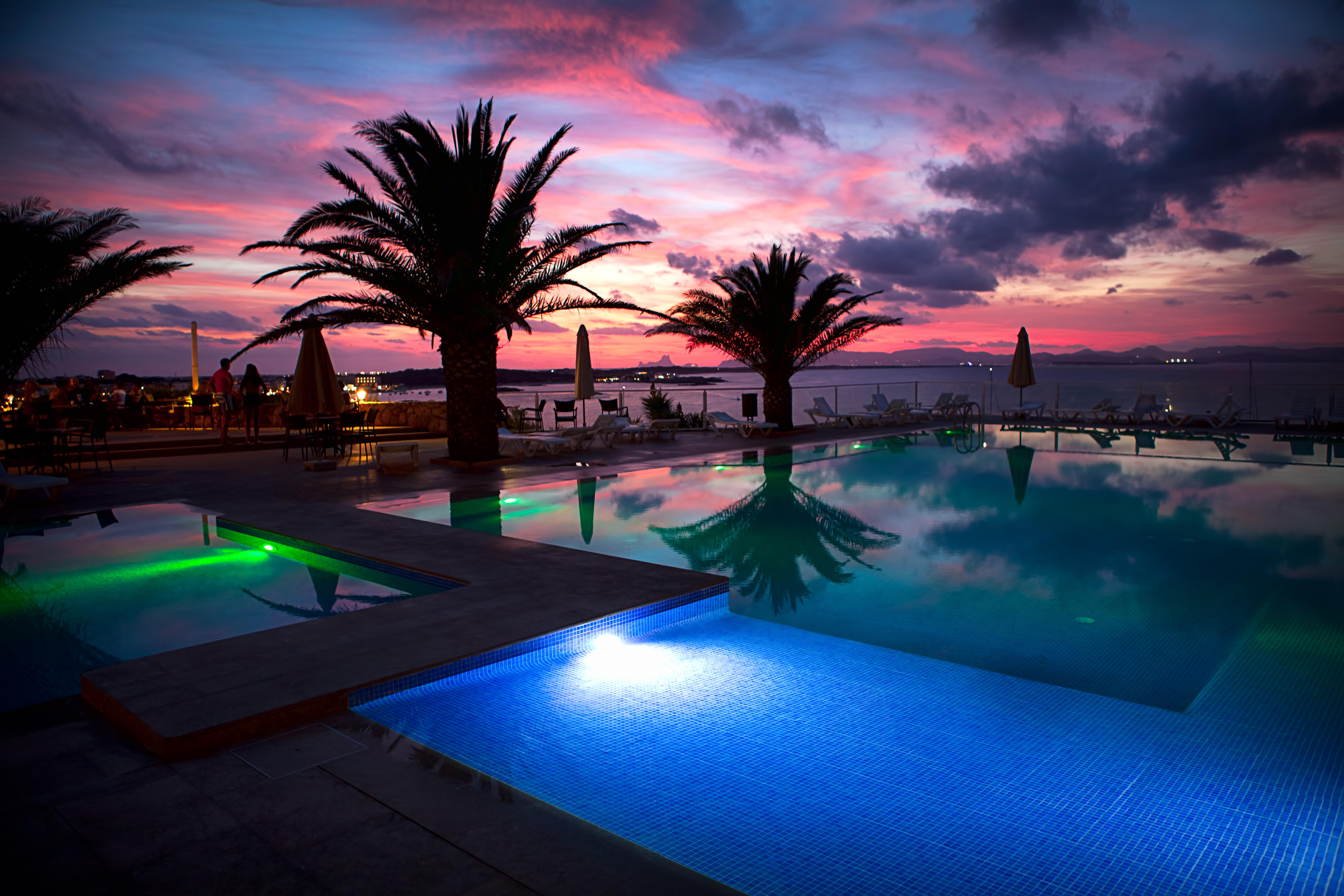 Hotel Club Sunway Punta Prima Es Pujols Esterno foto