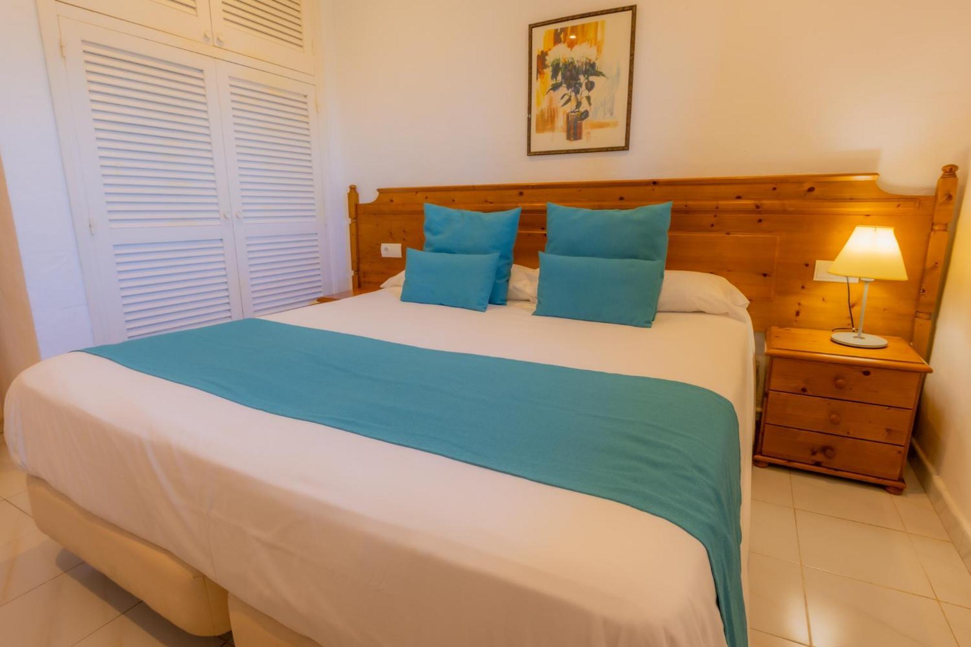 Hotel Club Sunway Punta Prima Es Pujols Esterno foto