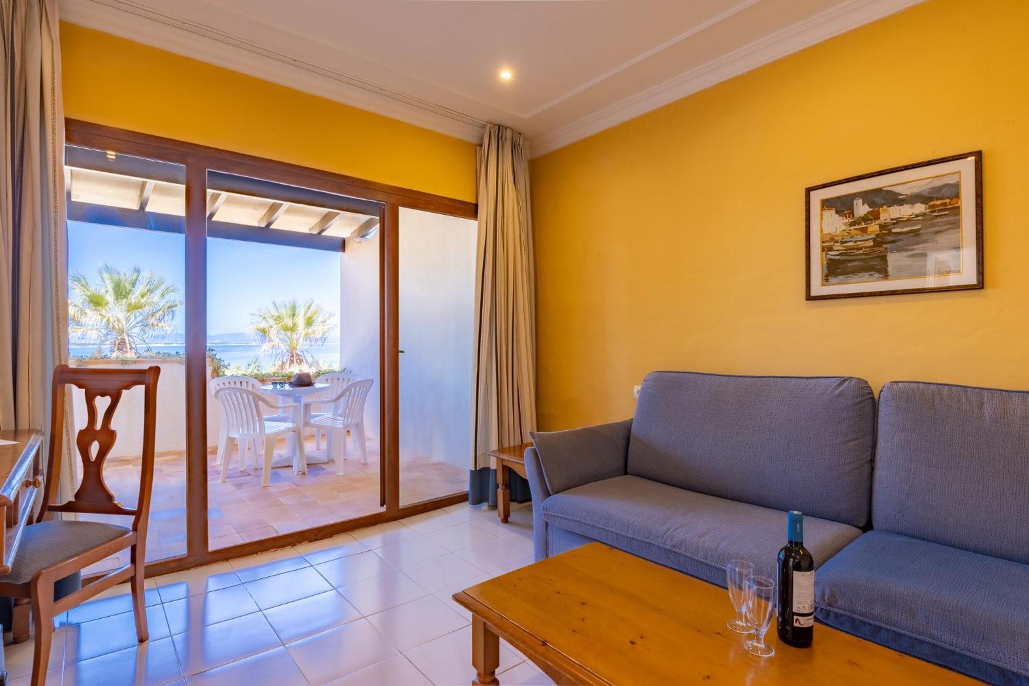 Hotel Club Sunway Punta Prima Es Pujols Esterno foto