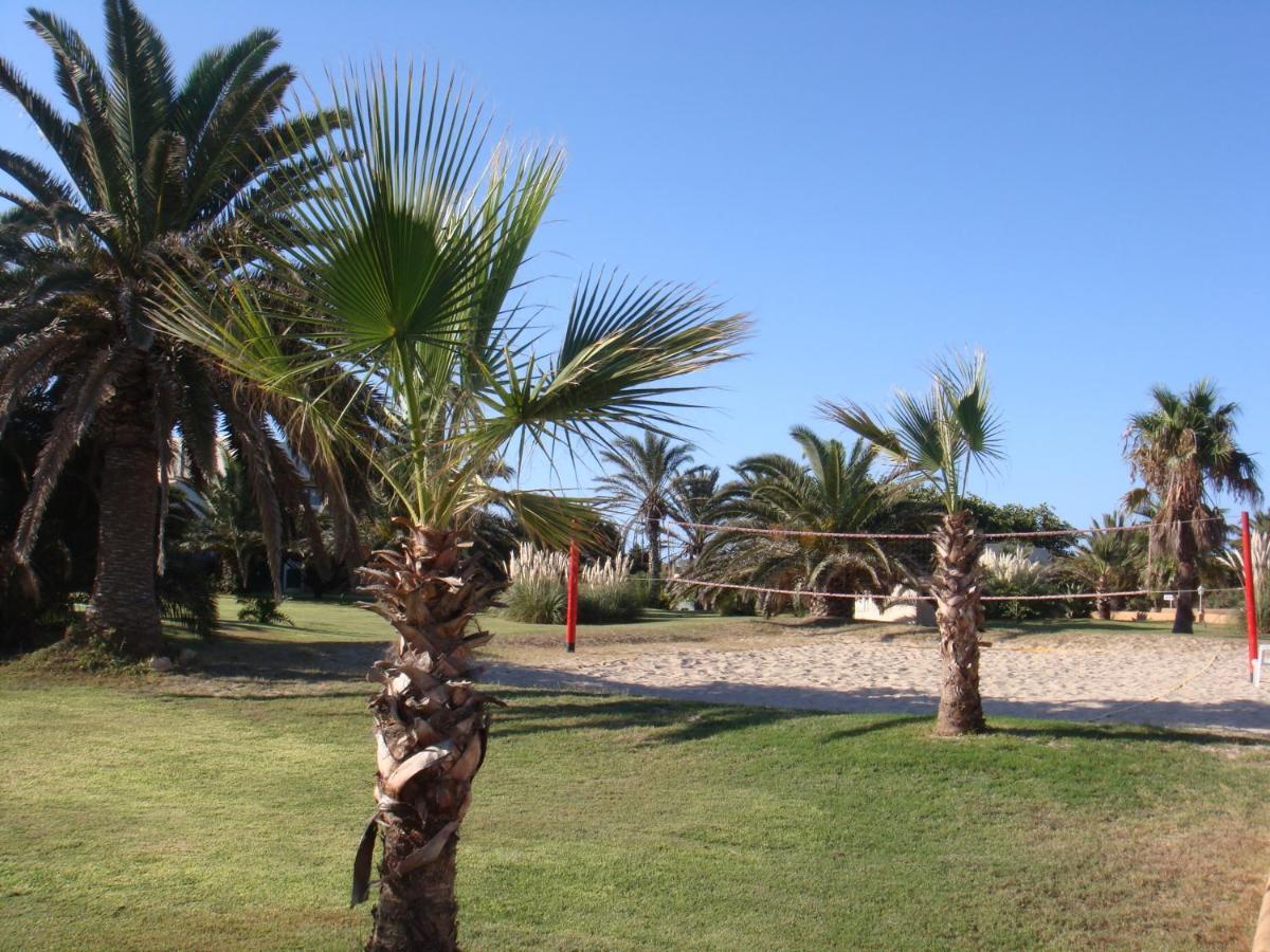Hotel Club Sunway Punta Prima Es Pujols Esterno foto